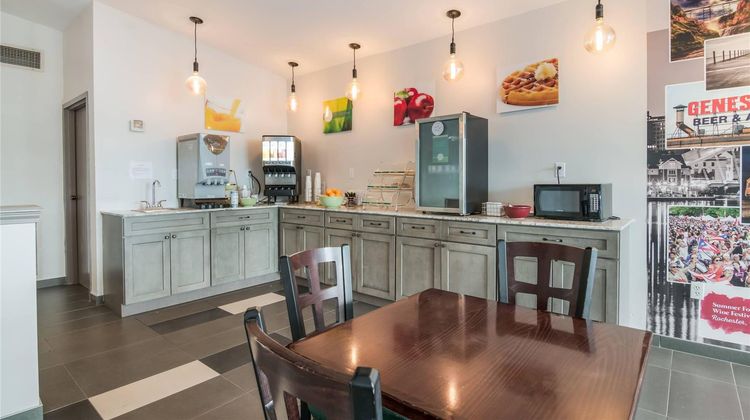 Quality Inn Rochester Restaurant
