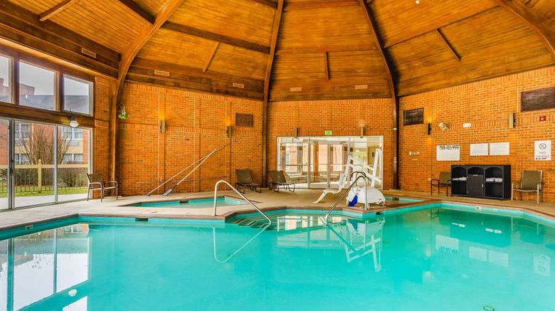 <b>Quality Inn Radford Pool</b>. Images powered by <a href="https://iceportal.shijigroup.com/" title="IcePortal" target="_blank">IcePortal</a>.
