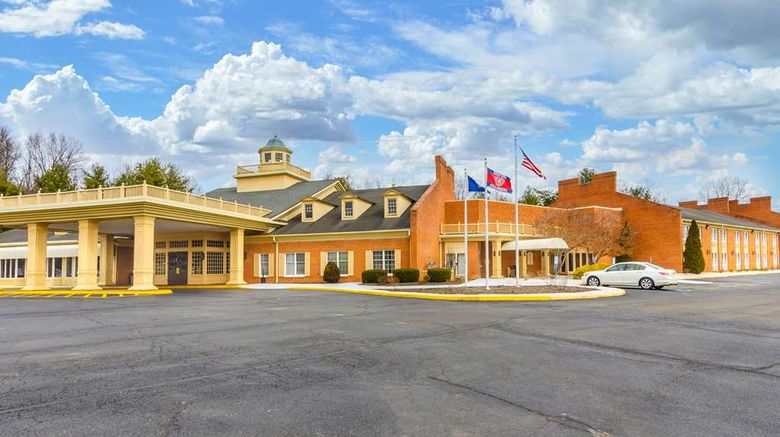 <b>Quality Inn Radford Exterior</b>. Images powered by <a href="https://iceportal.shijigroup.com/" title="IcePortal" target="_blank">IcePortal</a>.