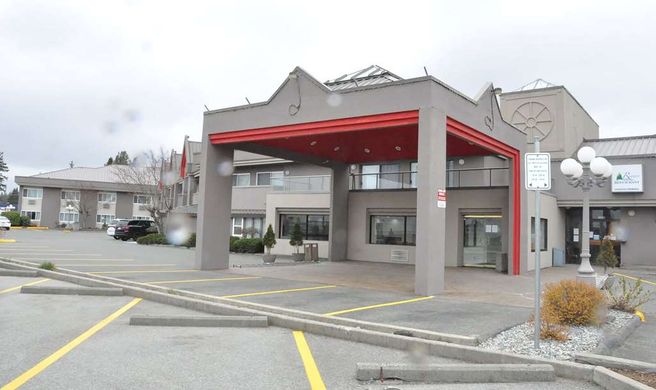 Ramada by Wyndham Abbotsford Exterior