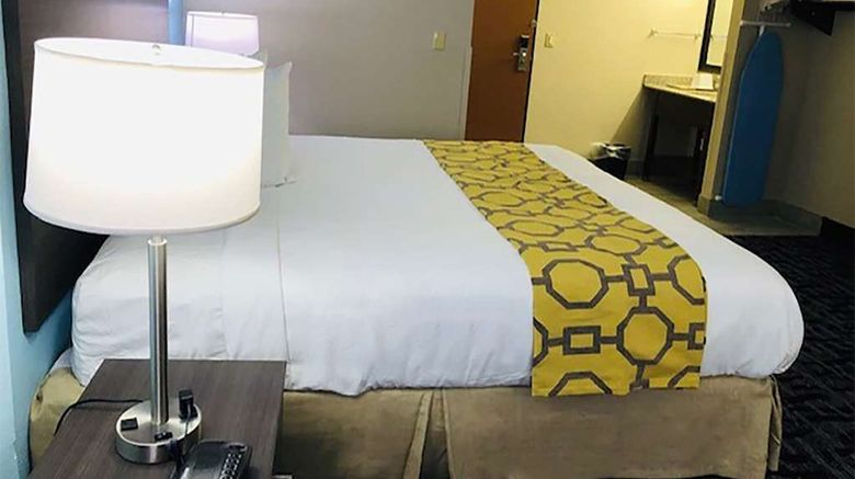 <b>Baymont by Wyndham Joliet Room</b>. Images powered by <a href="https://iceportal.shijigroup.com/" title="IcePortal" target="_blank">IcePortal</a>.
