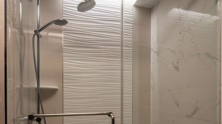<b>Scarlet Pearl Casino Resort Room</b>. Images powered by <a href="https://iceportal.shijigroup.com/" title="IcePortal" target="_blank">IcePortal</a>.