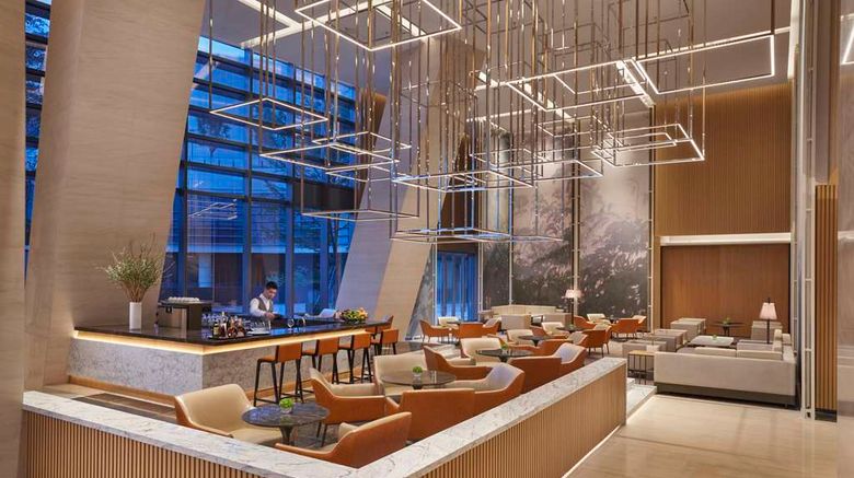 <b>Hyatt Regency Hengqin Lobby</b>. Images powered by <a href="https://iceportal.shijigroup.com/" title="IcePortal" target="_blank">IcePortal</a>.