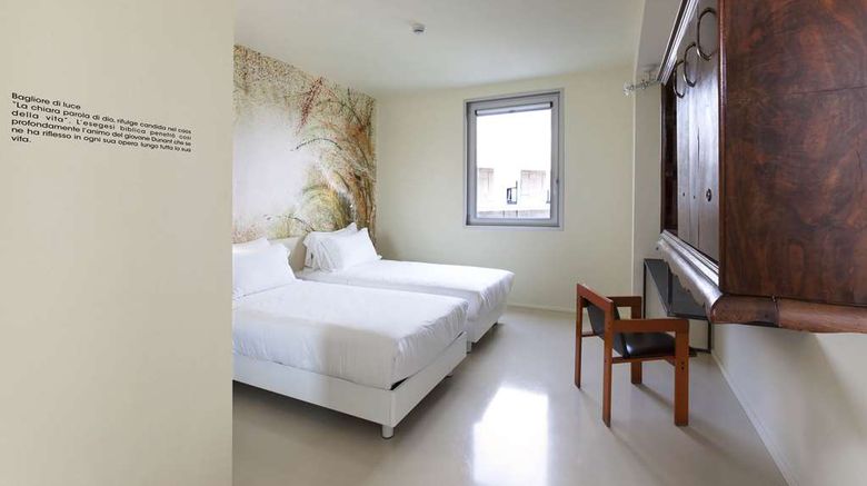 <b>Aiden by Best Western JHD Dunant Hotel Room</b>. Images powered by <a href="https://iceportal.shijigroup.com/" title="IcePortal" target="_blank">IcePortal</a>.
