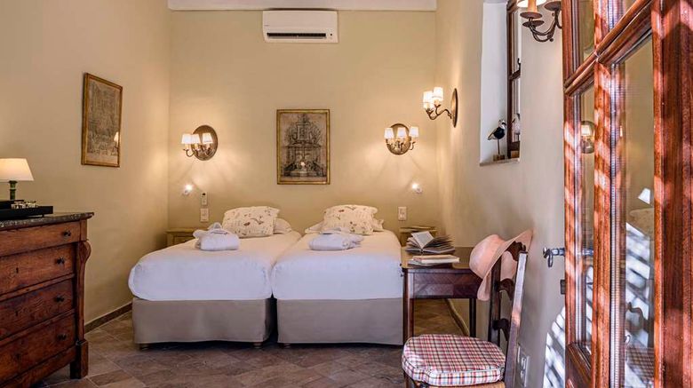 <b>La Bastide di Calalou, BW Signature Coll Room</b>. Images powered by <a href="https://iceportal.shijigroup.com/" title="IcePortal" target="_blank">IcePortal</a>.