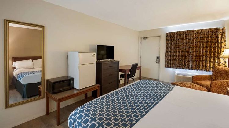 Rodeway Inn Room