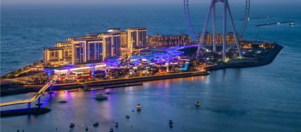 Hilton Dubai Palm Jumeirah Exterior