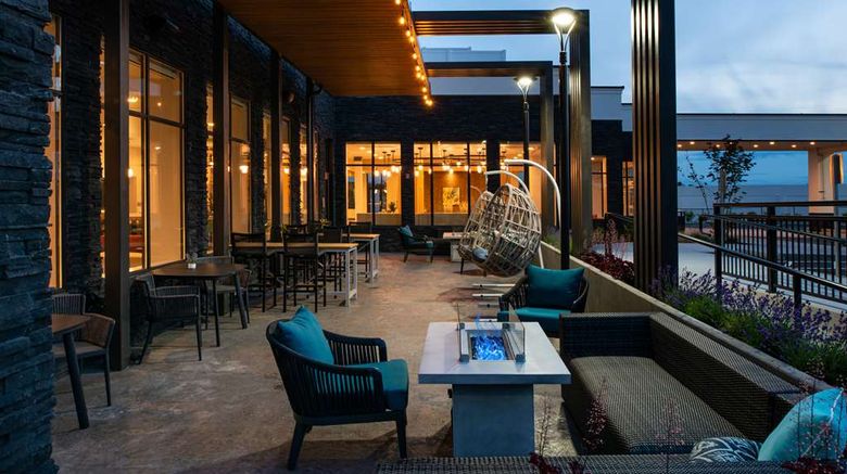 <b>Hilton Garden Inn Seattle/Lynnwood Exterior</b>. Images powered by <a href="https://iceportal.shijigroup.com/" title="IcePortal" target="_blank">IcePortal</a>.