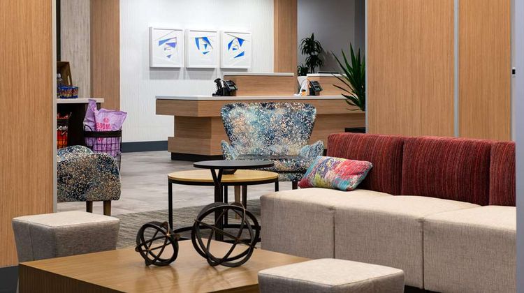 Hilton Garden Inn Seattle/Lynnwood Lobby