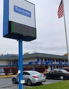 Travelodge by Wyndham Grand Rapids North