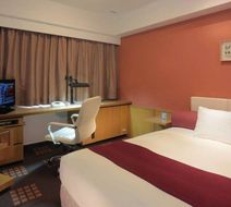 Tachikawa Washington Hotel Room