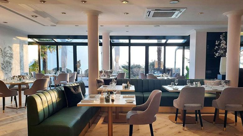 <b>Royal Plaza Montreux Restaurant</b>. Images powered by <a href="https://iceportal.shijigroup.com/" title="IcePortal" target="_blank">IcePortal</a>.