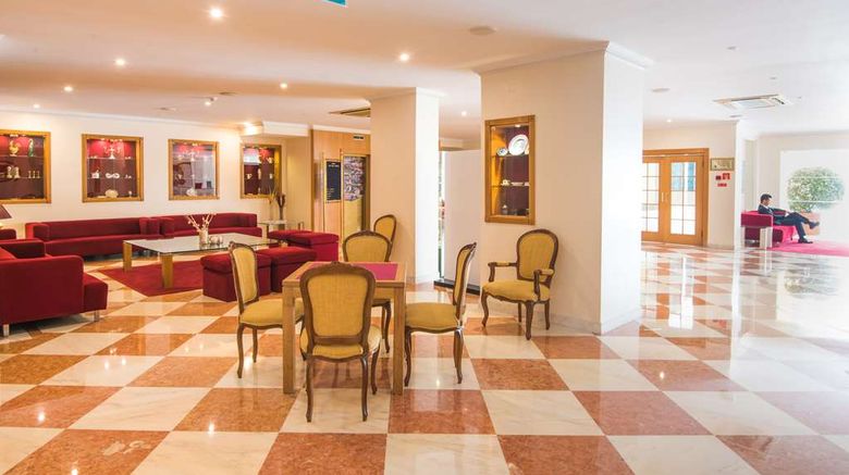<b>Vila Gale Estoril Lobby</b>. Images powered by <a href="https://iceportal.shijigroup.com/" title="IcePortal" target="_blank">IcePortal</a>.