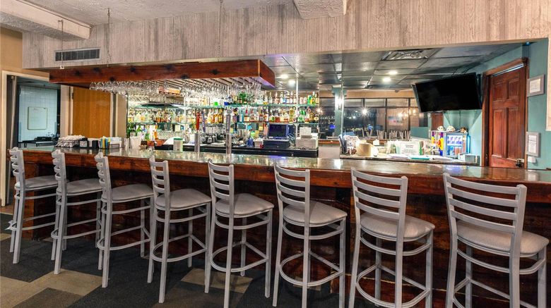 <b>Ramada Plaza by Wyndham, North Restaurant</b>. Images powered by <a href="https://iceportal.shijigroup.com/" title="IcePortal" target="_blank">IcePortal</a>.