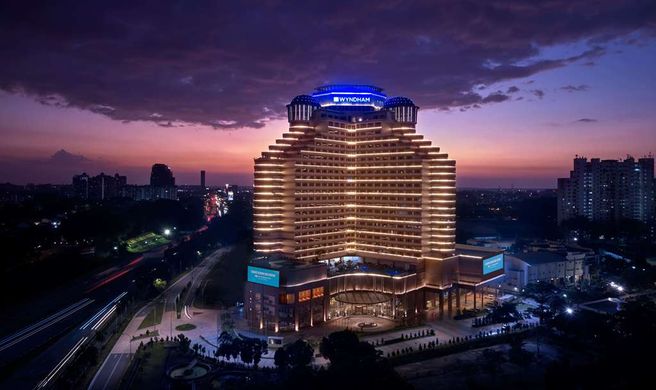 Wyndham Acmar Klang Exterior
