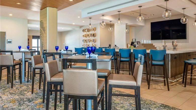 <b>Cambria St Petersburg-Madeira Beach Restaurant</b>. Images powered by <a href="https://iceportal.shijigroup.com/" title="IcePortal" target="_blank">IcePortal</a>.