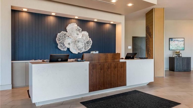 <b>Cambria St Petersburg-Madeira Beach Lobby</b>. Images powered by <a href="https://iceportal.shijigroup.com/" title="IcePortal" target="_blank">IcePortal</a>.