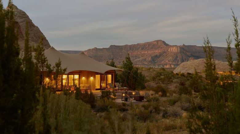 <b>Amangiri Exterior</b>. Images powered by <a href="https://iceportal.shijigroup.com/" title="IcePortal" target="_blank">IcePortal</a>.