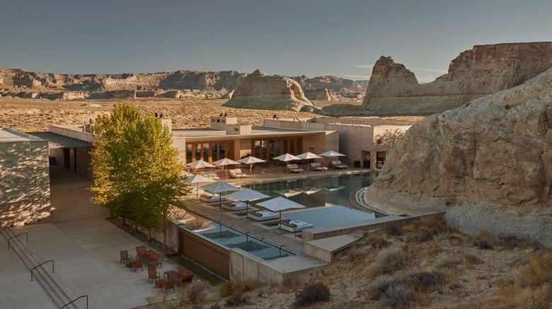Amangiri Exterior. Images powered by <a href="https://iceportal.shijigroup.com" target="_blank" rel="noopener">Ice Portal</a>.