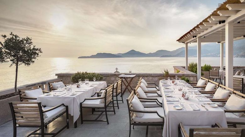 <b>Aman Sveti Stefan Restaurant</b>. Images powered by <a href="https://iceportal.shijigroup.com/" title="IcePortal" target="_blank">IcePortal</a>.