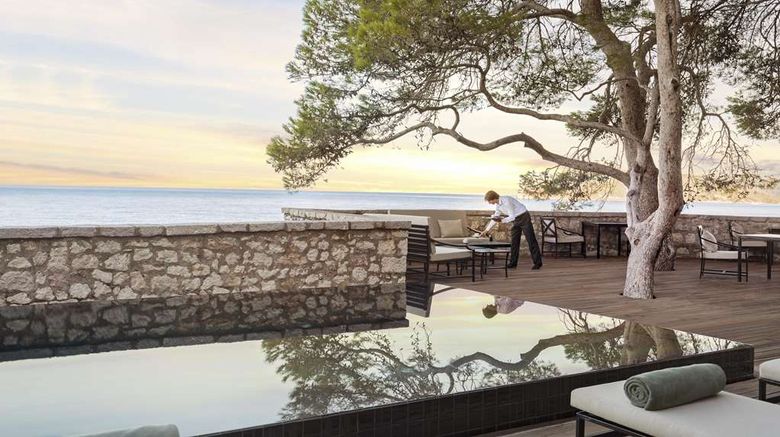 <b>Aman Sveti Stefan Pool</b>. Images powered by <a href="https://iceportal.shijigroup.com/" title="IcePortal" target="_blank">IcePortal</a>.
