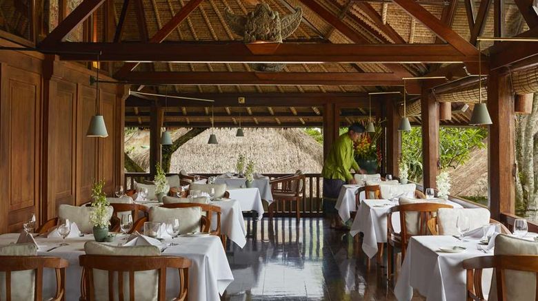 <b>Amandari Restaurant</b>. Images powered by <a href="https://iceportal.shijigroup.com/" title="IcePortal" target="_blank">IcePortal</a>.