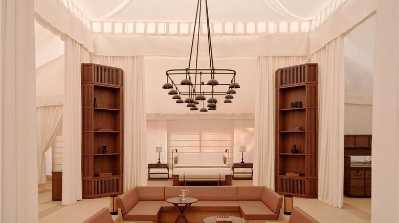 <b>Aman-i-Khas Room</b>. Images powered by <a href="https://iceportal.shijigroup.com/" title="IcePortal" target="_blank">IcePortal</a>.