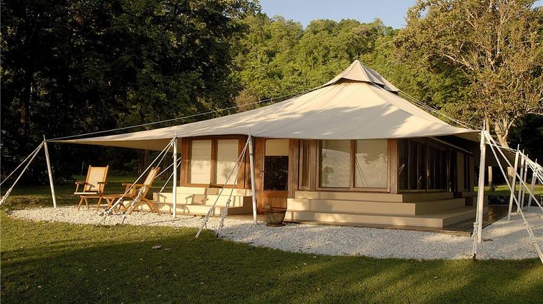 <b>Amanwana Room</b>. Images powered by <a href="https://iceportal.shijigroup.com/" title="IcePortal" target="_blank">IcePortal</a>.