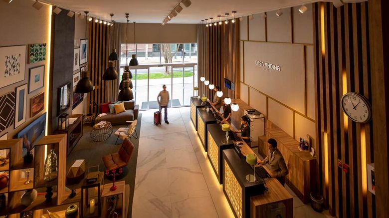 <b>Casa Andina Premium Miraflores Lobby</b>. Images powered by <a href="https://iceportal.shijigroup.com/" title="IcePortal" target="_blank">IcePortal</a>.