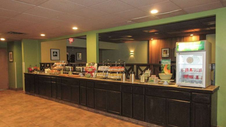 <b>Quality Inn & Suites Richfield Restaurant</b>. Images powered by <a href="https://iceportal.shijigroup.com/" title="IcePortal" target="_blank">IcePortal</a>.