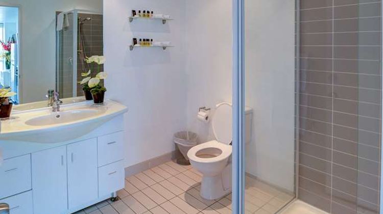 The Quadrant Room