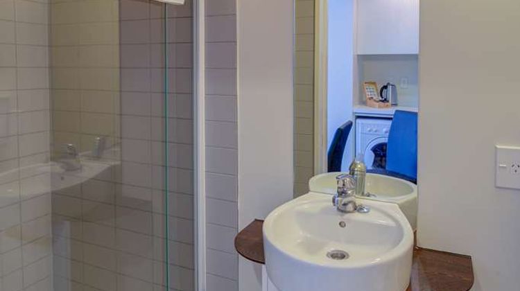 The Quadrant Room