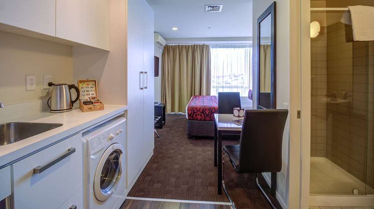 The Quadrant Room