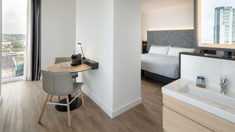 <b>INNSIDE by Melia Liverpool Room</b>. Images powered by <a href="https://iceportal.shijigroup.com/" title="IcePortal" target="_blank">IcePortal</a>.