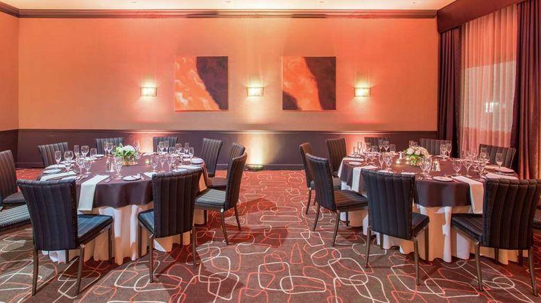 <b>The Verve Hotel Boston Natick Meeting</b>. Images powered by <a href="https://iceportal.shijigroup.com/" title="IcePortal" target="_blank">IcePortal</a>.
