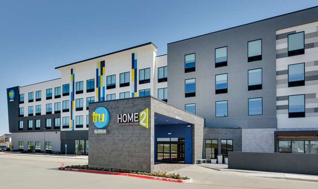 Tru by Hilton Euless DFW Airport Exterior