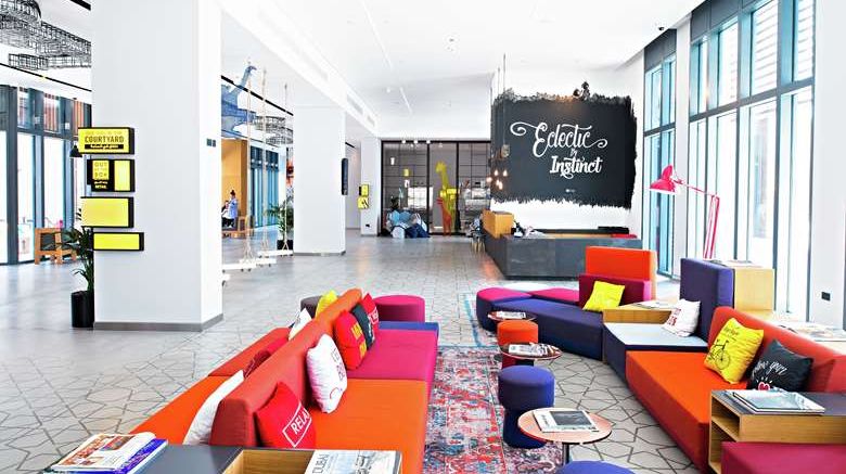 <b>Hampton by Hilton Dubai Al Seef Lobby</b>. Images powered by <a href="https://iceportal.shijigroup.com/" title="IcePortal" target="_blank">IcePortal</a>.