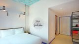 <b>Hampton by Hilton Dubai Al Seef Room</b>. Images powered by <a href="https://iceportal.shijigroup.com/" title="IcePortal" target="_blank">IcePortal</a>.