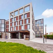 Hampton by Hilton Dubai Al Seef