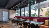 Tru by Hilton Florida City Restaurant