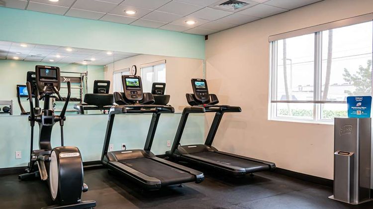 Tru by Hilton Florida City Health