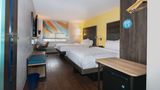 Tru by Hilton Florida City Room