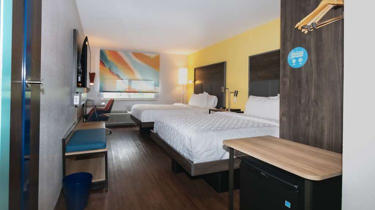 Tru by Hilton Florida City Room