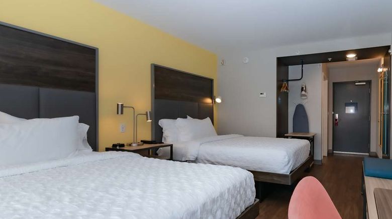 <b>Tru by Hilton Florida City Room</b>. Images powered by <a href="https://iceportal.shijigroup.com/" title="IcePortal" target="_blank">IcePortal</a>.