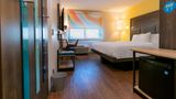 Tru by Hilton Florida City Room