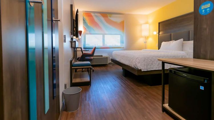 Tru by Hilton Florida City Room