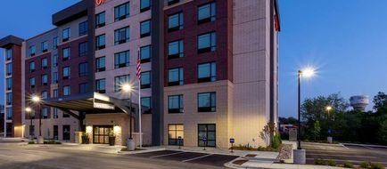 Hampton Inn Eden Prairie Minneapolis Exterior