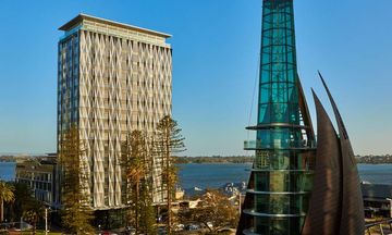 DoubleTree by Hilton Perth Waterfront