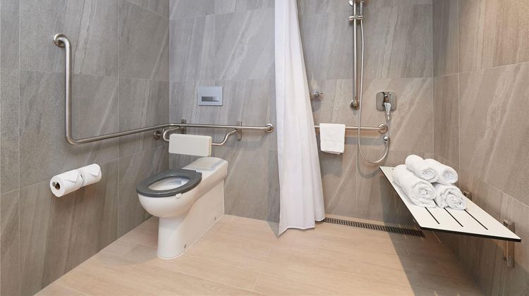 DoubleTree by Hilton Perth Waterfront Room
