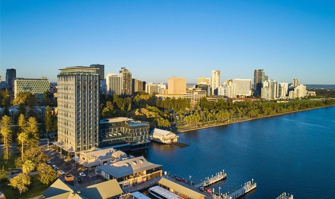 DoubleTree by Hilton Perth Waterfront Exterior